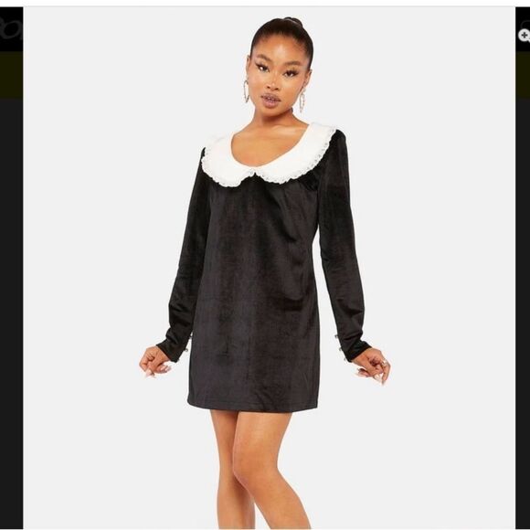 Sister Jane Dresses & Skirts - New Sister Jane Aquarius Scoop neck mini dress